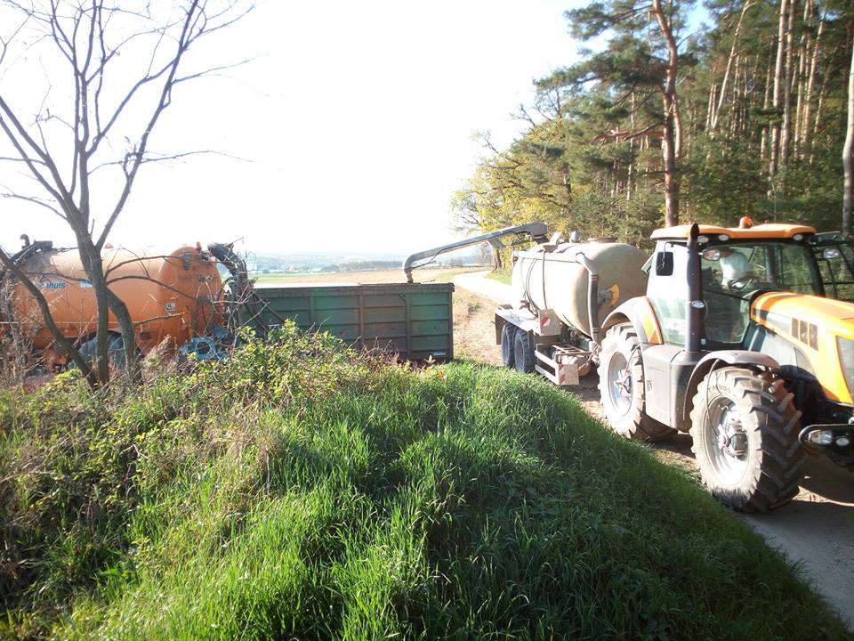 Strip-Till-Güllefass_2.jpg